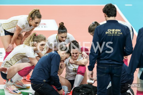  12.02.2021 RZESZOW <br />
SIATKOWKA <br />
PUCHAR POLSKI KOBIET 2020/2021 <br />
MECZ 1/4 FINALU - CWIERCFINAL <br />
VOLLEYBALL POLISH WOMEN CUP <br />
MECZ DEVELOPRES SKYRES RZESZOW - GRUPA AZOTY CHEMIK POLICE <br />
N/Z IGA WASILEWSKA BOL URAZ KONTUZJA EMOCJE SMUTEK <br />
 