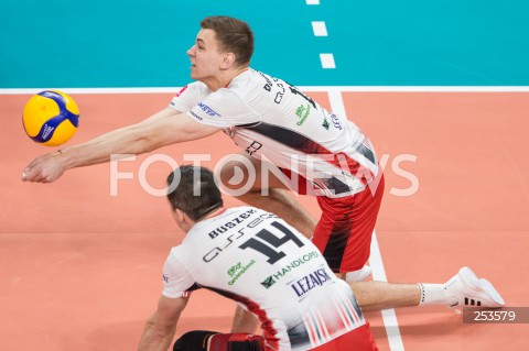  03.04.2021 RZESZOW <br />
SIATKOWKA MEZCZYZN <br />
PLUSLIGA SEZON 2020/2021 <br />
PLUS LIGA POLISH MEN VOLLEYBALL LEAGUE <br />
MECZ NR 1 O 5. MIEJSCE <br />
MECZ ASSECO RESOVIA - TREFL GDANSK <br />
N/Z DAMIAN DOMAGALA <br />
 