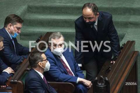  04.05.2021 WARSZAWA SEJM<br />
POSIEDZENIE SEJMU<br />
N/Z ZBIGNIEW ZIOBRO PIOTR GLINSKI PREMIER MATEUSZ MORAWIECKI KONRAD SZYMANSKI<br />
 