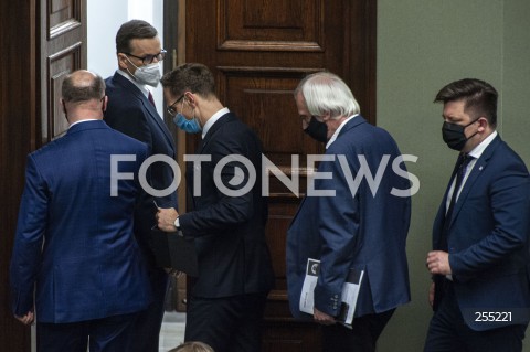  04.05.2021 WARSZAWA SEJM<br />
POSIEDZENIE SEJMU<br />
N/Z PREMIER MATEUSZ ORAWIECKI MICHAL DWORCZYK RYSZARD TERLECKI WALDEMAR BUDA<br />
 