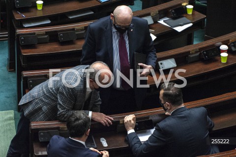  04.05.2021 WARSZAWA SEJM<br />
POSIEDZENIE SEJMU<br />
N/Z WLADYSLAW KOSINIAK KAMYSZ PIOTR ZGORZELSKI WLODZIMIERZ CZARZASTY<br />
 