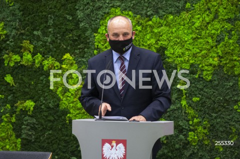  13.05.2021 WARSZAWA<br />
KONFERENCJA W MINISTERSTWIE KLIMATU<br />
N/Z PIOTR DZIADZIO<br />
 