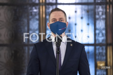  13.05.2021 WARSZAWA SEJM <br />
DZIEN W SEJMIE <br />
N/Z CEZARY TOMCZYK<br />
 