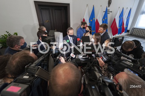  27.05.2021 WARSZAWA SENAT<br />
POSIEDZENIE SENATU<br />
N/Z TOMASZ GRODZKI<br />
 