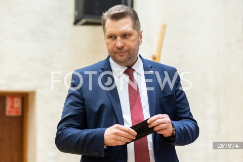  28.01.2022 JAROSLAW <br />
WIZYTA MINISTRA EDUKACJI I NAUKI PRZEMYSLAWA CZARNKA W PANSTWOWEJ WYZSZEJ SZKOLE TECHNICZNO - EKONOMICZNEJ W JAROSLAWIU<br />
N/Z PRZEMYSLAW CZARNEK <br />
 