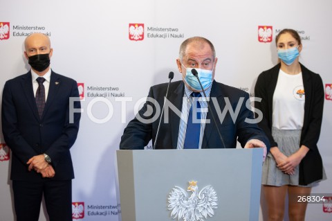  01.02.2022 WARSZAWA<br />
KONFERENCJA PRASOWA W MINISTERSTWIE EDUKACJI I NAUKI Z UDZIALEM PREZESA AKADEMICKIEGO ZWIAZKU SPORTOWEGO  W WARSZAWIE<br />
N/Z ALOJZY NOWAK<br />
 