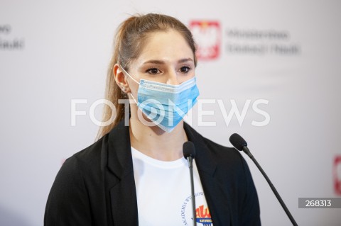  01.02.2022 WARSZAWA<br />
KONFERENCJA PRASOWA W MINISTERSTWIE EDUKACJI I NAUKI Z UDZIALEM PREZESA AKADEMICKIEGO ZWIAZKU SPORTOWEGO  W WARSZAWIE<br />
N/Z PAULINA PEDA<br />
 