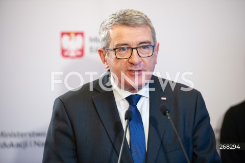  01.02.2022 WARSZAWA<br />
KONFERENCJA PRASOWA W MINISTERSTWIE EDUKACJI I NAUKI Z UDZIALEM PREZESA AKADEMICKIEGO ZWIAZKU SPORTOWEGO  W WARSZAWIE<br />
N/Z WOJCIECH MURDZEK<br />
 