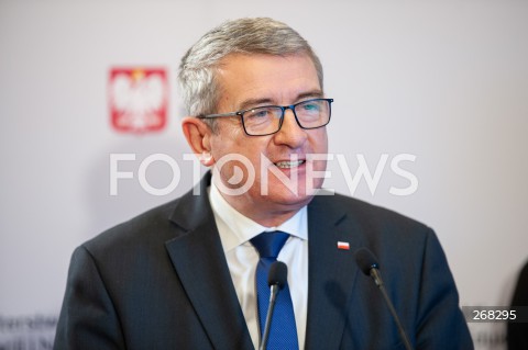  01.02.2022 WARSZAWA<br />
KONFERENCJA PRASOWA W MINISTERSTWIE EDUKACJI I NAUKI Z UDZIALEM PREZESA AKADEMICKIEGO ZWIAZKU SPORTOWEGO  W WARSZAWIE<br />
N/Z WOJCIECH MURDZEK<br />
 