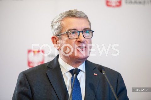  01.02.2022 WARSZAWA<br />
KONFERENCJA PRASOWA W MINISTERSTWIE EDUKACJI I NAUKI Z UDZIALEM PREZESA AKADEMICKIEGO ZWIAZKU SPORTOWEGO  W WARSZAWIE<br />
N/Z WOJCIECH MURDZEK<br />
 