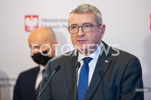  01.02.2022 WARSZAWA<br />
KONFERENCJA PRASOWA W MINISTERSTWIE EDUKACJI I NAUKI Z UDZIALEM PREZESA AKADEMICKIEGO ZWIAZKU SPORTOWEGO  W WARSZAWIE<br />
N/Z WOJCIECH MURDZEK<br />
 