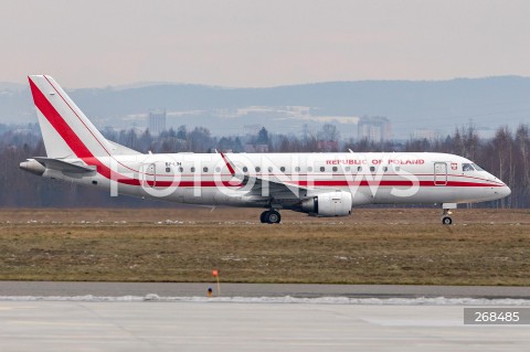  04.02.2022 LOTNISKO RZESZOW JASIONKA <br />
SAMOLOT RZADOWY EMBRAER 175 <br />
N/Z SAMOLOT RZADOWY EMBRAER E-175 SP-LIH<br />
 