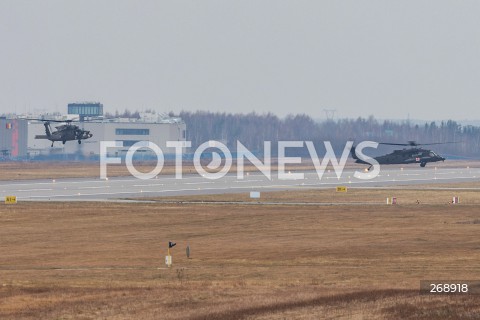  11.02.2022 LOTNISKO RZESZOW JASIONKA <br />
AMERYKANSKIE SAMOLOTY I SMIGLOWCE W PORCIE LOTNICZYM RZESZOW JASIONKA<br />
<br />
N/Z WOJSKOWE SMIGLOWCE HELIKOPTERY SIKORSKY UH-60 BLACK HAWK<br />
 