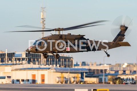  12.02.2022 LOTNISKO RZESZOW JASIONKA <br />
SAMOLOTY I SMIGLOWCE AMERYKANSKIEJ ARMII NA LOTNISKU RZESZOW JASIONKA<br />
<br />
U.S. Air Force airplanes and helicopters at Rzeszow - Jasionka Airport in Poland<br />
<br />
N/Z WOJSKOWY AMERYKANSKI SMIGLOWIEC HELIKOPTER SIKORSKY UH-60 BLACK HAWK MEDEVAC <br />
<br />
 