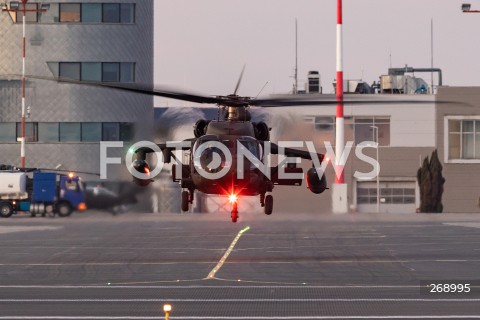  12.02.2022 LOTNISKO RZESZOW JASIONKA <br />
SAMOLOTY I SMIGLOWCE AMERYKANSKIEJ ARMII NA LOTNISKU RZESZOW JASIONKA<br />
<br />
U.S. Air Force airplanes and helicopters at Rzeszow - Jasionka Airport in Poland<br />
<br />
N/Z WOJSKOWY AMERYKANSKI SMIGLOWIEC HELIKOPTER SIKORSKY UH-60 BLACK HAWK <br />
<br />
 