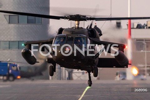  12.02.2022 LOTNISKO RZESZOW JASIONKA <br />
SAMOLOTY I SMIGLOWCE AMERYKANSKIEJ ARMII NA LOTNISKU RZESZOW JASIONKA<br />
<br />
U.S. Air Force airplanes and helicopters at Rzeszow - Jasionka Airport in Poland<br />
<br />
N/Z WOJSKOWY AMERYKANSKI SMIGLOWIEC HELIKOPTER SIKORSKY UH-60 BLACK HAWK <br />
<br />
 