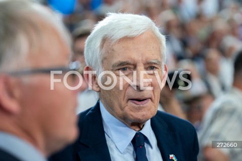  02.07.2022 RADOM<br />
KONWENCJA PLATFORMY OBYWATELSKIEJ<br />
KONWENCJA PRZYSZLOSCI<br />
N/Z JERZY BUZEK<br />
FOT. MARCIN BANASZKIEWICZ/FOTONEWS  