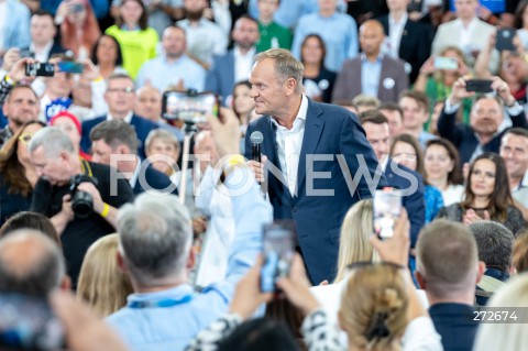  02.07.2022 RADOM<br />
KONWENCJA PLATFORMY OBYWATELSKIEJ<br />
KONWENCJA PRZYSZLOSCI<br />
N/Z DONALD TUSK<br />
FOT. MARCIN BANASZKIEWICZ/FOTONEWS  