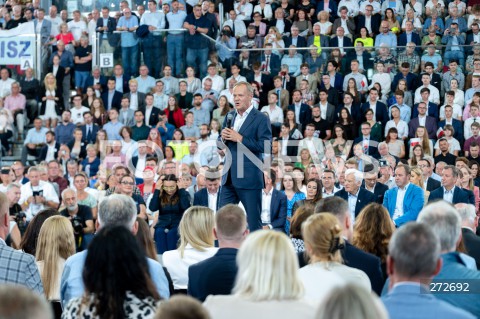  02.07.2022 RADOM<br />
KONWENCJA PLATFORMY OBYWATELSKIEJ<br />
KONWENCJA PRZYSZLOSCI<br />
N/Z DONALD TUSK<br />
FOT. MARCIN BANASZKIEWICZ/FOTONEWS  