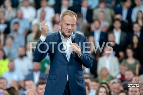  02.07.2022 RADOM<br />
KONWENCJA PLATFORMY OBYWATELSKIEJ<br />
KONWENCJA PRZYSZLOSCI<br />
N/Z DONALD TUSK<br />
FOT. MARCIN BANASZKIEWICZ/FOTONEWS  