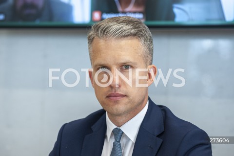  17.08.2022 WARSZAWA SEJM <br />
POSIEDZENIE POLACZONYCH KOMISJI SEJMOWYCH NA TEMAT KATASTROFY EKOLOGICZNEJ W ODRZE<br />
N/Z ARKADIUSZ MARCHEWKA<br />
 