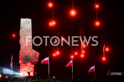  01.09.2022 GDANSK<br />
OBCHODY 83. ROCZNICY WYBUCHU II WOJNY SWIATOWEJ NA WESTERPLATTE<br />
N/Z FLARY POMNIK OBRONCOW WYBRZEZA<br />
 