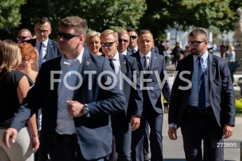  03.09.2022 WARSZAWA OGROD SASKI<br />
NARODOWE CZYTANIE BALLAD I ROMANSOW ADAMA MICKIEWICZA W WARSZAWIE Z UDZIALEM PARY PREZYDENCKIEJ<br />
N/Z PREZYDENT ANDRZEJ DUDA<br />
FOT. MARCIN BANASZKIEWICZ/FOTONEWS  