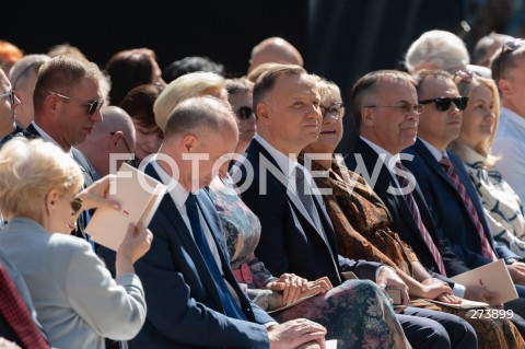  03.09.2022 WARSZAWA OGROD SASKI<br />
NARODOWE CZYTANIE BALLAD I ROMANSOW ADAMA MICKIEWICZA W WARSZAWIE Z UDZIALEM PARY PREZYDENCKIEJ<br />
N/Z PREZYDENT ANDRZEJ DUDA JAROSLAW SELIN<br />
FOT. MARCIN BANASZKIEWICZ/FOTONEWS  