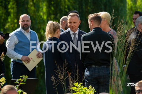  03.09.2022 WARSZAWA OGROD SASKI<br />
NARODOWE CZYTANIE BALLAD I ROMANSOW ADAMA MICKIEWICZA W WARSZAWIE Z UDZIALEM PARY PREZYDENCKIEJ<br />
N/Z PREZYDENT ANDRZEJ DUDA<br />
FOT. MARCIN BANASZKIEWICZ/FOTONEWS  