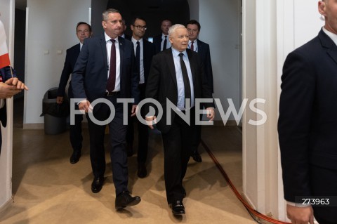  04.09.2022 MIELEC <br />
SPOTKANIE PREZESA PIS JAROSLAWA KACZYNSKIEGO Z MIESZKANCAMI W MIELCU<br />
N/Z JAROSLAW KACZYNSKI TOMASZ POREBA WLADYSLAW ORTYL MAREK KUCHCINSKI <br />
 