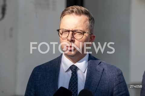  13.09.2022 WARSZAWA<br />
KONFERENCJA PRASOWA POSLOW KO PRZED MINISTERSTWEM ZDROWIA<br />
N/Z DARIUSZ JONSKI<br />
FOT. MARCIN BANASZKIEWICZ/FOTONEWS  