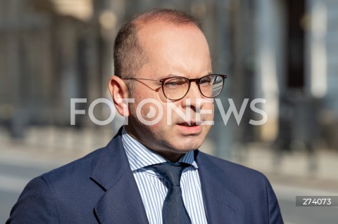  13.09.2022 WARSZAWA<br />
KONFERENCJA PRASOWA POSLOW KO PRZED MINISTERSTWEM ZDROWIA<br />
N/Z MICHAL SZCZERBA<br />
FOT. MARCIN BANASZKIEWICZ/FOTONEWS  