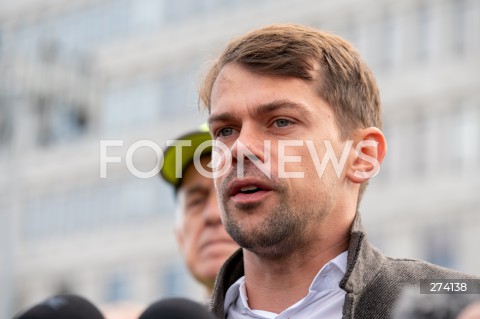  01.10.2022 WARSZAWA<br />
PROTEST PRZECIWKO BUDOWIE CENTRALNEGO PORTU KOMUNIKACYJNEGO<br />
N/Z MICHAL KOLODZIEJCZAK<br />
FOT. MARCIN BANASZKIEWICZ/FOTONEWS  