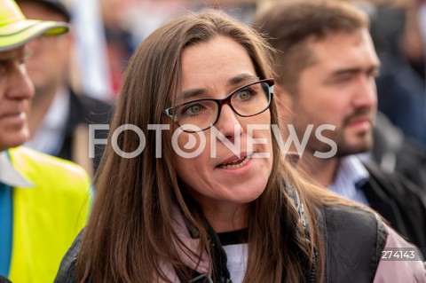  01.10.2022 WARSZAWA<br />
PROTEST PRZECIWKO BUDOWIE CENTRALNEGO PORTU KOMUNIKACYJNEGO<br />
N/Z MAGDALENA SERAFIN DARSKA<br />
FOT. MARCIN BANASZKIEWICZ/FOTONEWS  