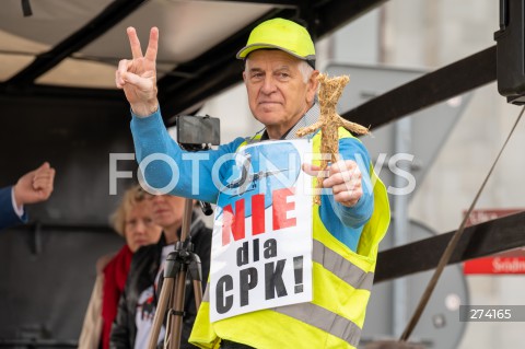  01.10.2022 WARSZAWA<br />
PROTEST PRZECIWKO BUDOWIE CENTRALNEGO PORTU KOMUNIKACYJNEGO<br />
N/Z TADEUSZ SZYMANCZAK<br />
FOT. MARCIN BANASZKIEWICZ/FOTONEWS  