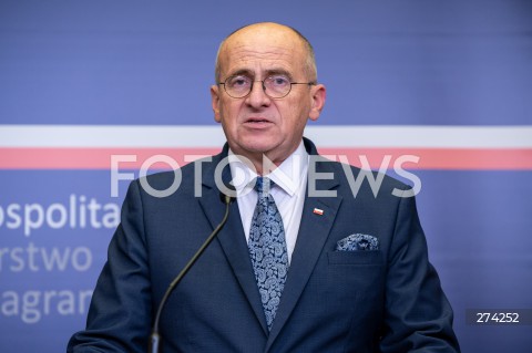  05.10.2022 WARSZAWA<br />
KONFERENCJA PRASOWA MINISTROW SPRAW ZAGRANICZNYCH POLSKI I GRECJI<br />
<br />
PRESS CONFERENCE OF THE FOREIGN MINISTERS OF POLAND AND GREECE<br />
<br />
N/Z ZBIGNIEW RAU<br />
FOT. MARCIN BANASZKIEWICZ/FOTONEWS  