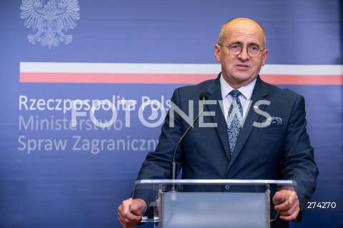  05.10.2022 WARSZAWA<br />
KONFERENCJA PRASOWA MINISTROW SPRAW ZAGRANICZNYCH POLSKI I GRECJI<br />
<br />
PRESS CONFERENCE OF THE FOREIGN MINISTERS OF POLAND AND GREECE<br />
<br />
N/Z ZBIGNIEW RAU<br />
FOT. MARCIN BANASZKIEWICZ/FOTONEWS  