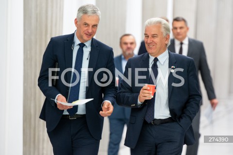  07.10.2022 WARSZAWA SEJM <br />
POSIEDZENIE SEJMU <br />
N/Z PAWEL PONCYLJUSZ CEZARY GRABARCZYK<br />
FOT. MARCIN BANASZKIEWICZ/FOTONEWS 