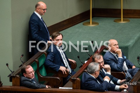  07.10.2022 WARSZAWA SEJM <br />
POSIEDZENIE SEJMU <br />
N/Z PIOTR WAWRZYK ZBIGNIEW ZIOBRO ZBIGNIEW RAU<br />
FOT. MARCIN BANASZKIEWICZ/FOTONEWS 