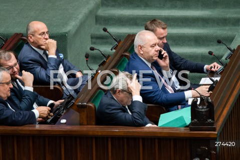  07.10.2022 WARSZAWA SEJM <br />
POSIEDZENIE SEJMU <br />
N/Z ZBIGNIEW RAU JACEK SASIN<br />
FOT. MARCIN BANASZKIEWICZ/FOTONEWS 