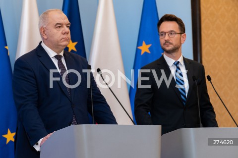  11.10.2022 WARSZAWA KPRM<br />
KONFERENCJA PRASOWA PREZESA RADY MINISTROW MATEUSZA MORAWIECKIEGO<br />
N/Z JACEK SASIN<br />
FOT. MARCIN BANASZKIEWICZ/FOTONEWS 