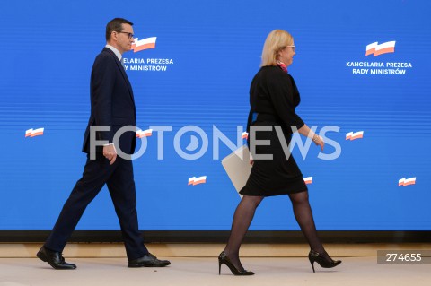  11.10.2022 WARSZAWA KPRM<br />
KONFERENCJA PRASOWA PREZESA RADY MINISTROW MATEUSZA MORAWIECKIEGO<br />
N/Z PREMIER MATEUSZ MORAWIECKI ANNA MOSKWA<br />
FOT. MARCIN BANASZKIEWICZ/FOTONEWS 