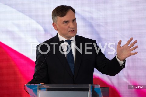  15.10.2022 WARSZAWA<br />
KONWENCJA SOLIDARNEJ POLSKI<br />
TANSZA ENERGIA DLA POLAKOW<br />
N/Z ZBIGNIEW ZIOBRO<br />
FOT. MARCIN BANASZKIEWICZ/FOTONEWS  