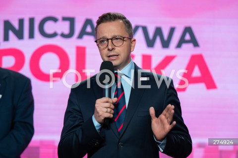  22.10.2022 WARSZAWA<br />
KONWENCJA PARTII INICJATYWA POLSKA<br />
OPIEKUNCZA POLSKA<br />
N/Z DARIUSZ JONSKI<br />
FOT. MARCIN BANASZKIEWICZ/FOTONEWS 