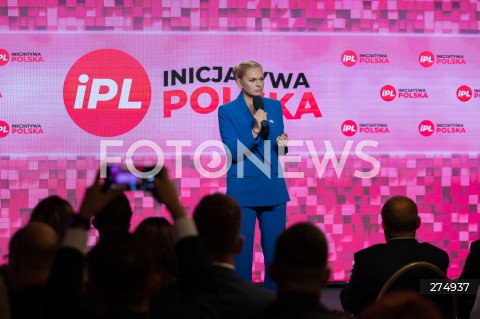  22.10.2022 WARSZAWA<br />
KONWENCJA PARTII INICJATYWA POLSKA<br />
OPIEKUNCZA POLSKA<br />
N/Z BARBARA NOWACKA<br />
FOT. MARCIN BANASZKIEWICZ/FOTONEWS 