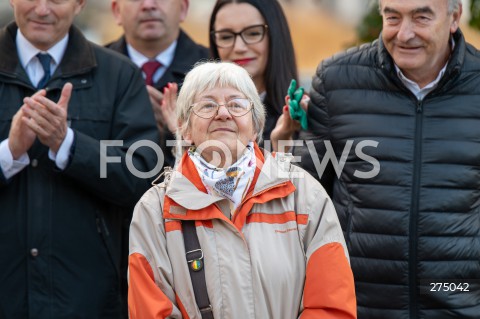  27.10.2022 WARSZAWA<br />
UROCZYSTOSC SADZENIA 3 TYS. CEBULEK TULIPANOW IRENA SENDLER<br />
N/Z JANINA ZGRZEMBSKA<br />
FOT. MARCIN BANASZKIEWICZ/FOTONEWS  