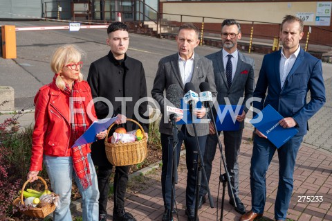  29.10.2022 WARSZAWA<br />
KONFERENCJA PRASOWA NOWOCZESNEJ<br />
DZIEN NIEWOLI INFLACYJNEJ <br />
N/Z JOLANTA ZJAWINSKA JAKUB TRACZYK PAWEL RABIEJ GABRIEL JACKOWSKI ADAM MATUSIK<br />
FOT. MARCIN BANASZKIEWICZ/FOTONEWS  