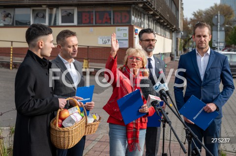  29.10.2022 WARSZAWA<br />
KONFERENCJA PRASOWA NOWOCZESNEJ<br />
DZIEN NIEWOLI INFLACYJNEJ <br />
N/Z JOLANTA ZJAWINSKA JAKUB TRACZYK PAWEL RABIEJ GABRIEL JACKOWSKI ADAM MATUSIK<br />
FOT. MARCIN BANASZKIEWICZ/FOTONEWS  