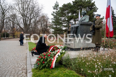  11.11.2022 WARSZAWA<br />
SWIETO NIEPODLEGLOSCI<br />
SKLADANIE WIENCOW POD POMNIKIEM IGNACEGO JANA PADEREWSKIEGO<br />
N/Z PREZYDENT ANDRZEJ DUDA<br />
FOT. MARCIN BANASZKIEWICZ/FOTONEWS  