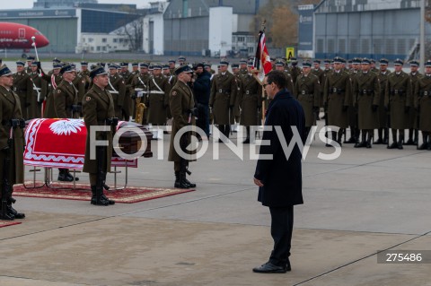  12.11.2022 WARSZAWA<br />
UROCZYSTOSCI POGRZEBOWE PREZYDENTOW RP NA UCHODZSTWIE<br />
N/Z PREMIER MATEUSZ MORAWIECKI<br />
FOT. MARCIN BANASZKIEWICZ/FOTONEWS  